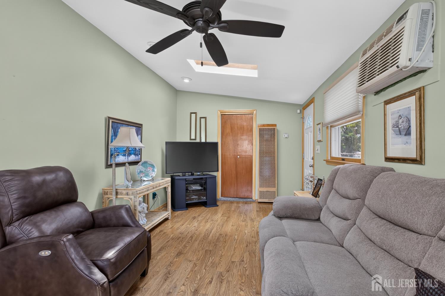 107 Cherry Street Iselin NJ 08830