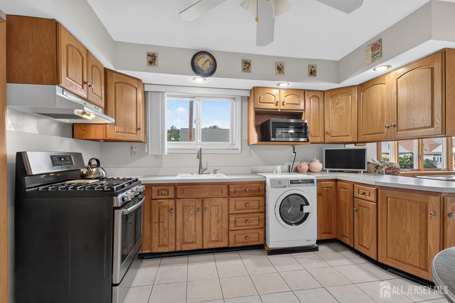 107 Cherry Street Iselin NJ 08830