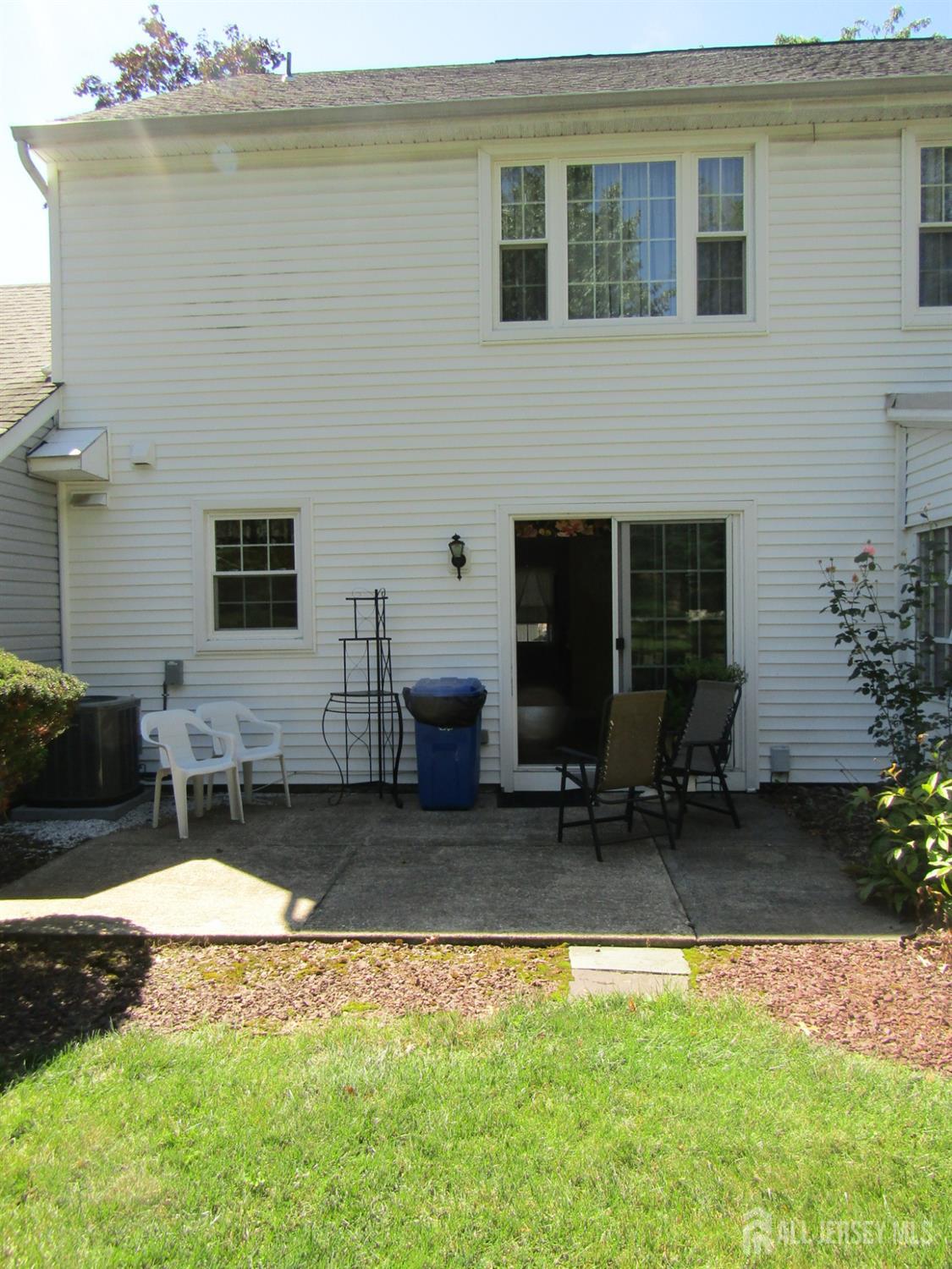 57 Fairfield Lane Monroe NJ 08831