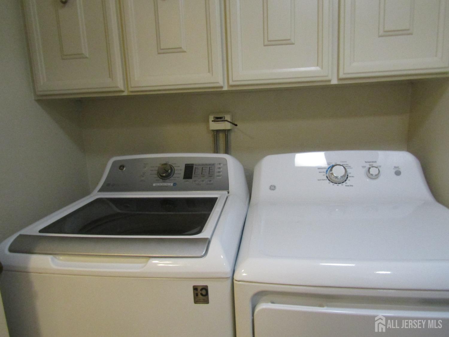 57 Fairfield Lane Monroe NJ 08831
