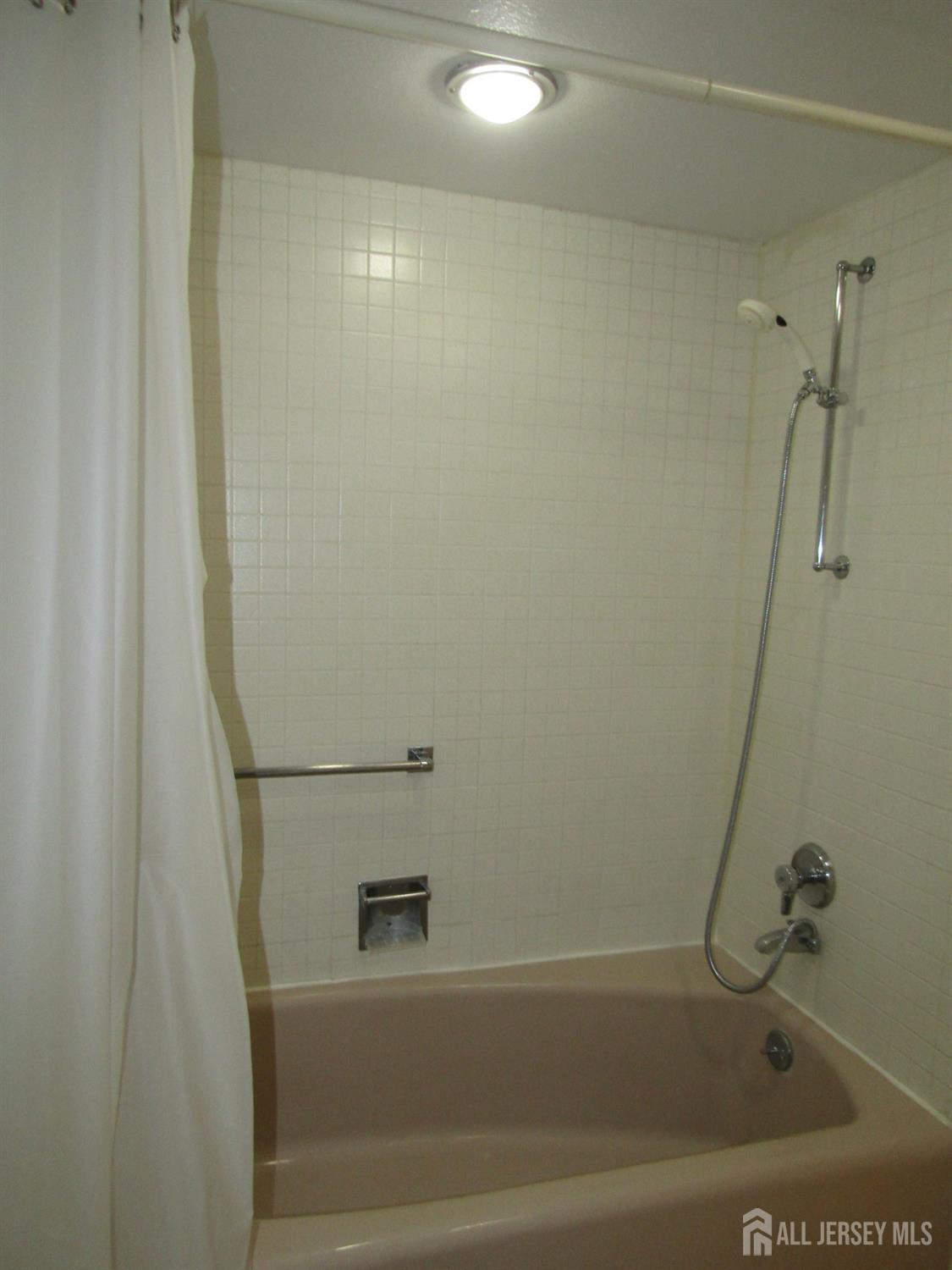 57 Fairfield Lane Monroe NJ 08831