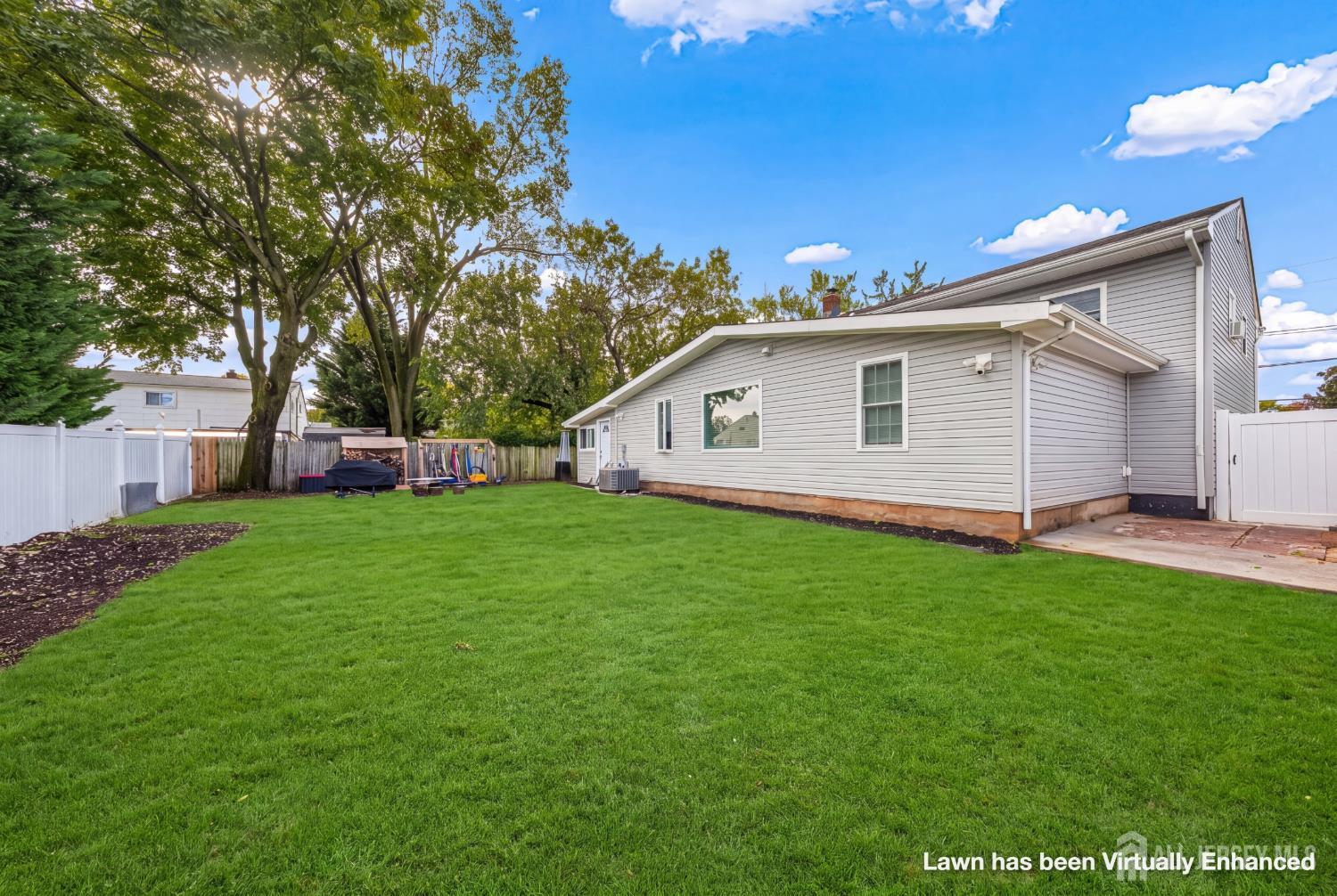 313 Suttons Lane Edison NJ 08817