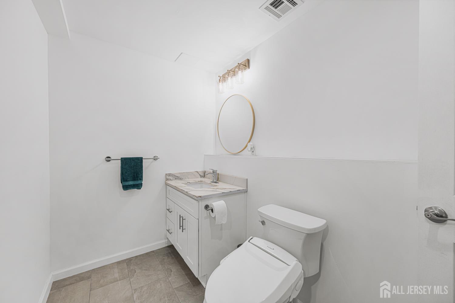 313 Suttons Lane Edison NJ 08817