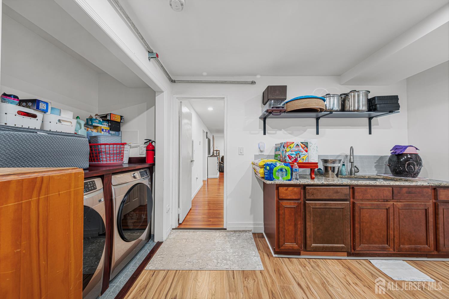 313 Suttons Lane Edison NJ 08817