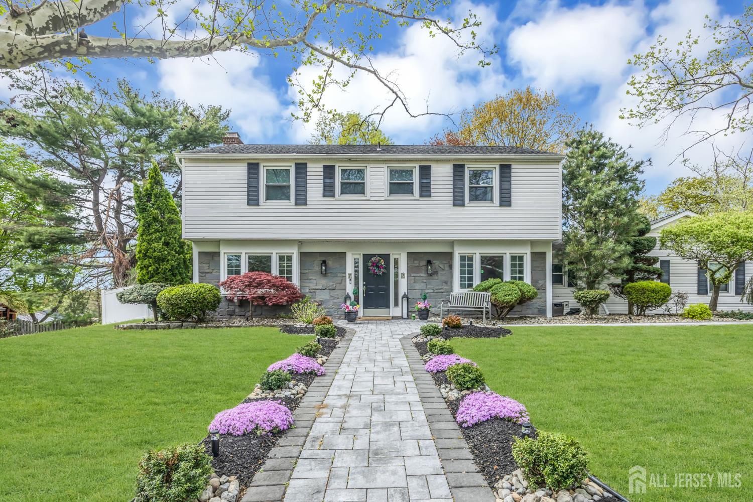 7 Stratford Drive Old Bridge NJ 08857