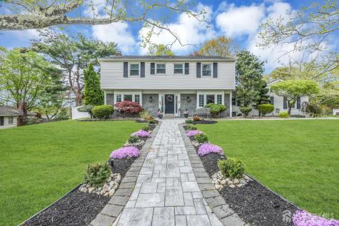 7 Stratford Drive Old Bridge NJ 08857