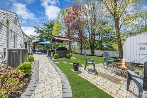 7 Stratford Drive Old Bridge NJ 08857