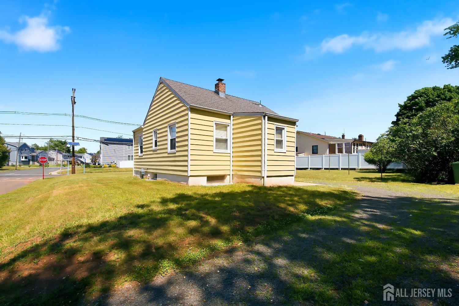350 Suttons Lane Edison NJ 08817
