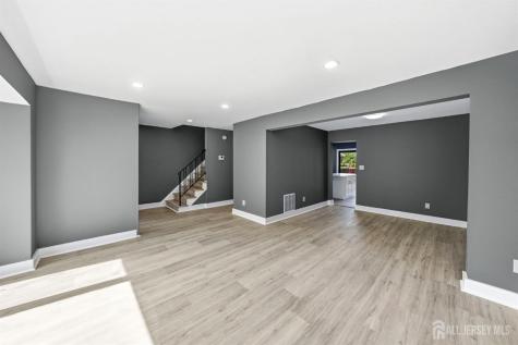 371 Bolton Road East Windsor NJ 08520