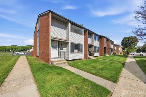 371 Bolton Road East Windsor NJ 08520