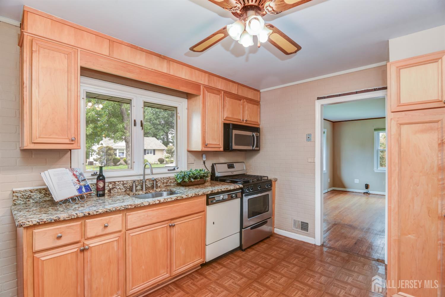 73 Townsend Street Milltown NJ 08850