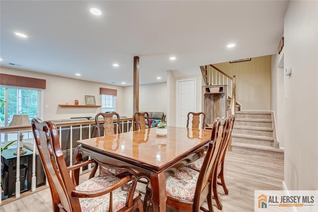 254 Teasdale Place Morganville NJ 07751