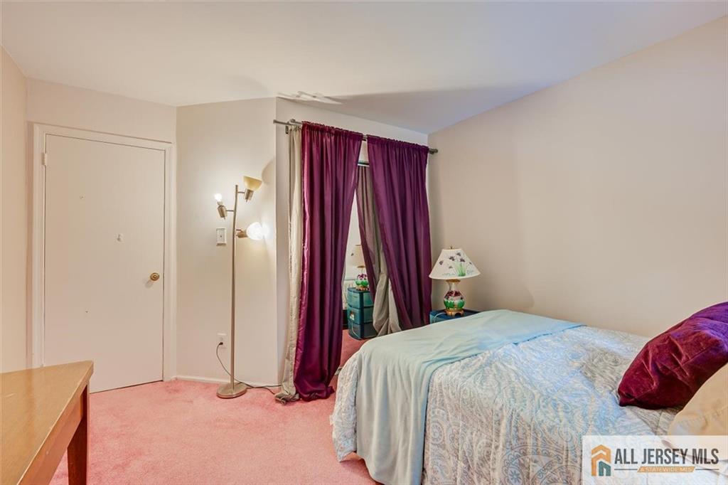 254 Teasdale Place Morganville NJ 07751