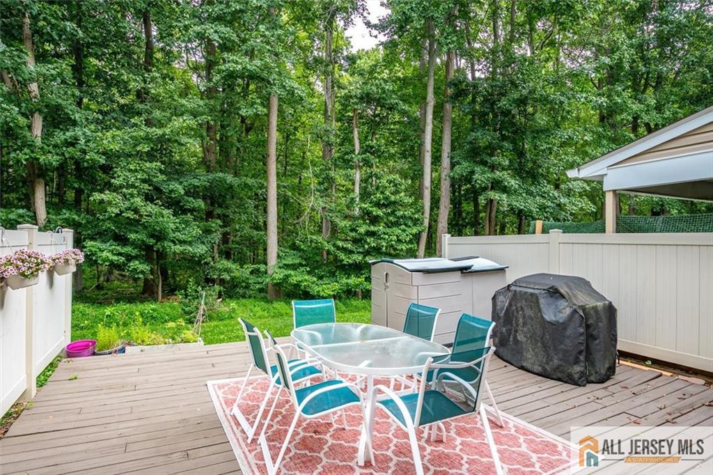 254 Teasdale Place Morganville NJ 07751