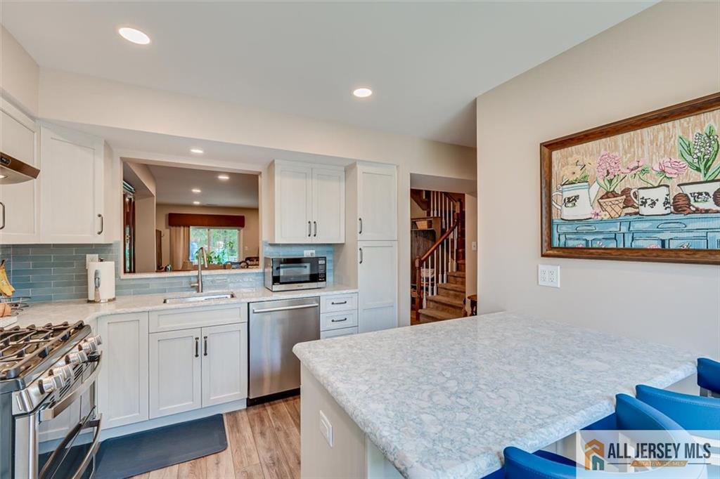 254 Teasdale Place Morganville NJ 07751