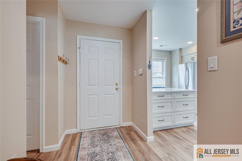 254 Teasdale Place Morganville NJ 07751