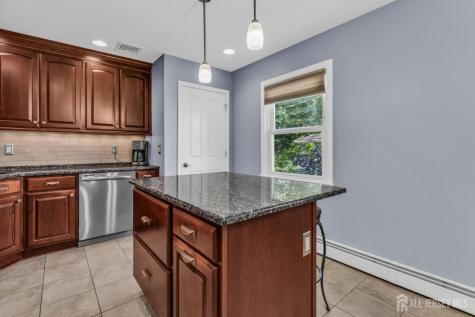 65 Coleman Street Edison NJ 08817