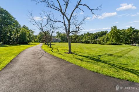 20 E Ridge Road E Montgomery NJ 08558