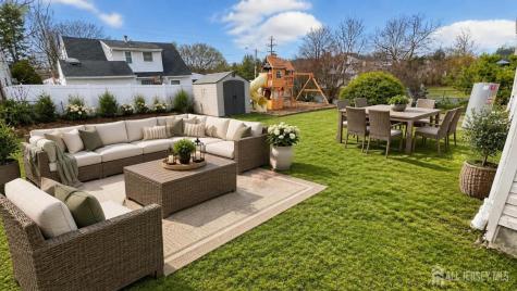 7 Kendall Drive Parlin NJ 08859