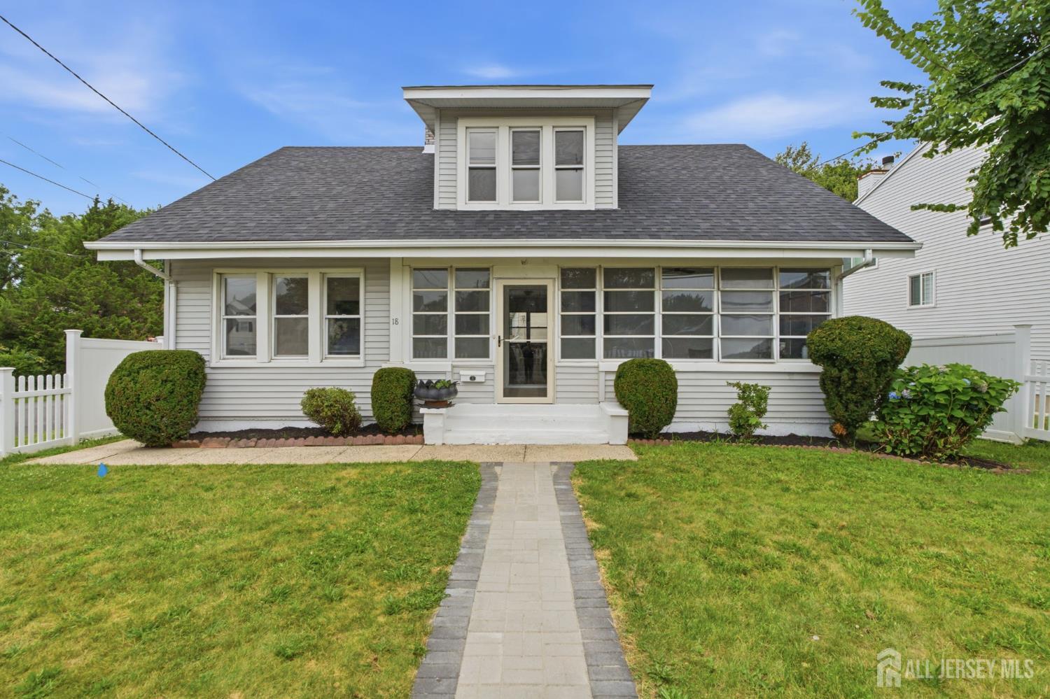 18 Fox Road Edison NJ 08817