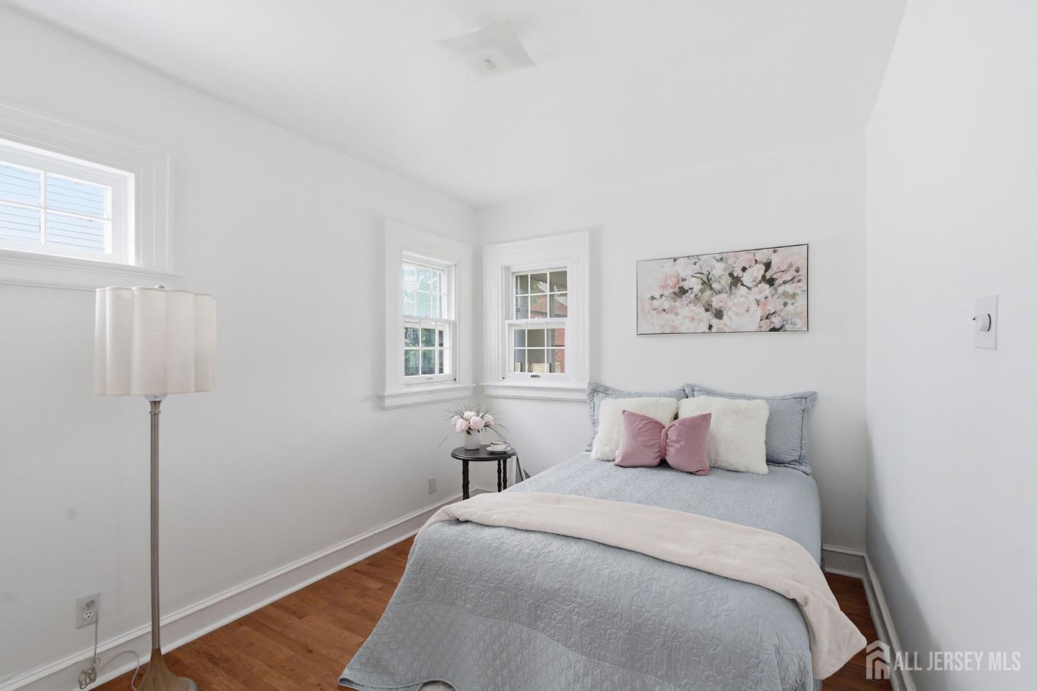18 Fox Road Edison NJ 08817