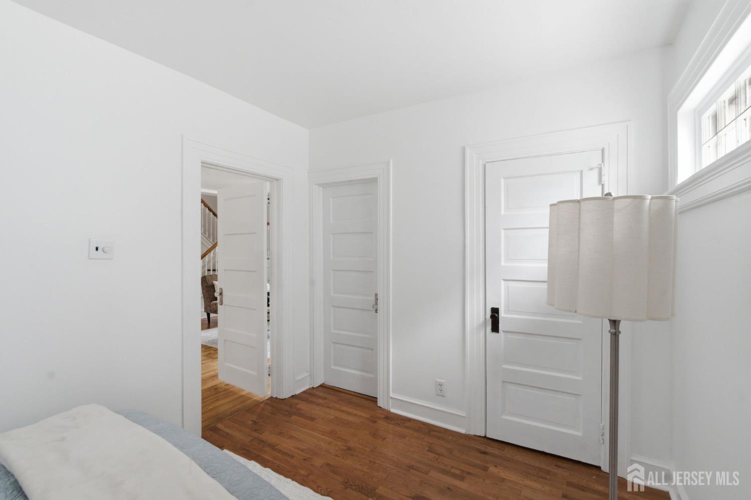 18 Fox Road Edison NJ 08817