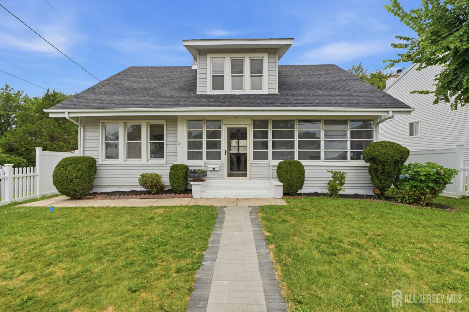 18 Fox Road Edison NJ 08817