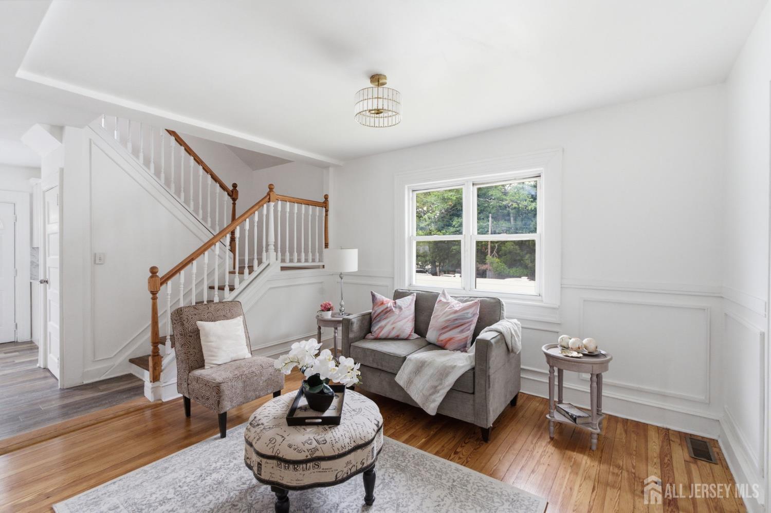 18 Fox Road Edison NJ 08817