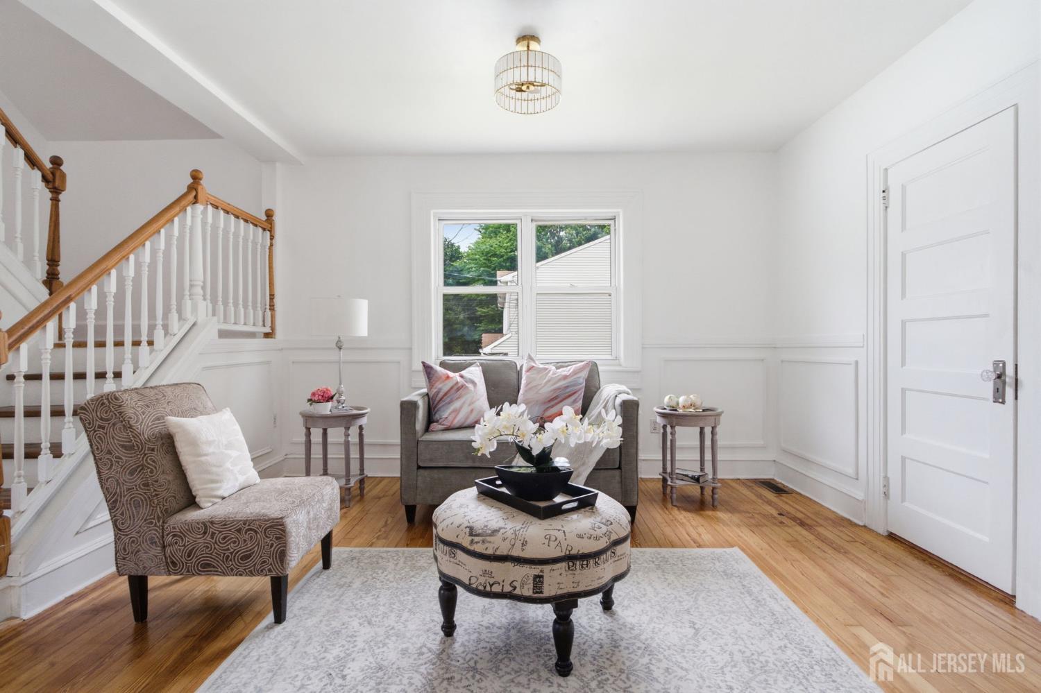 18 Fox Road Edison NJ 08817