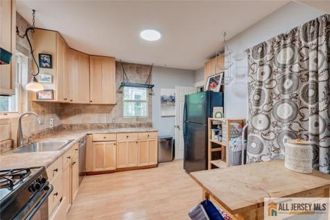 111 Johnson Street Highland Park NJ 08904