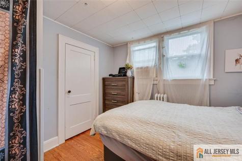111 Johnson Street Highland Park NJ 08904