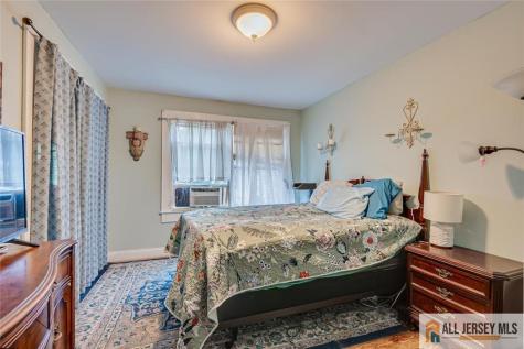 111 Johnson Street Highland Park NJ 08904