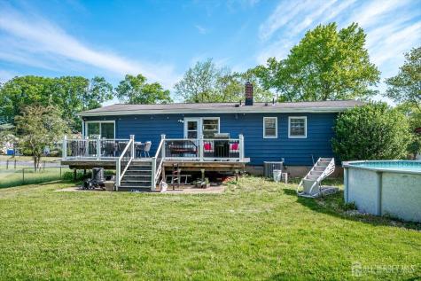 12 Gales Road Edison NJ 08837