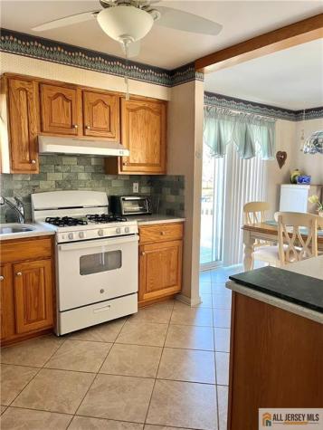 206 Oakmanor Parkway South Plainfield NJ 07080