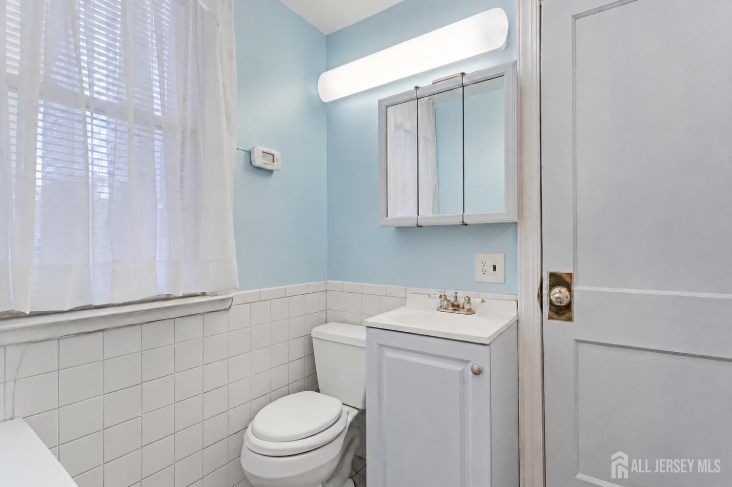 176 Washington Road Sayreville NJ 08872