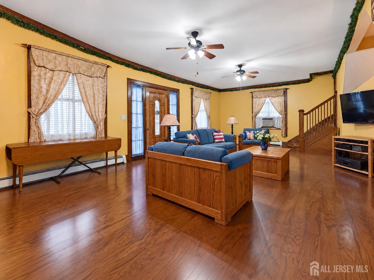 176 Washington Road Sayreville NJ 08872