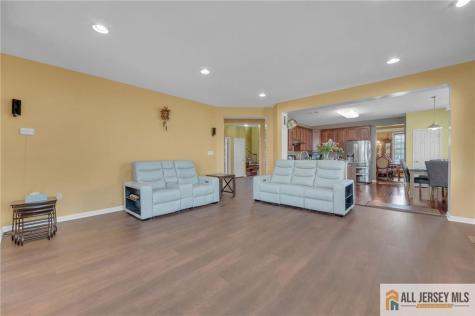 7 Colemantown Drive Chesterfield NJ 08515