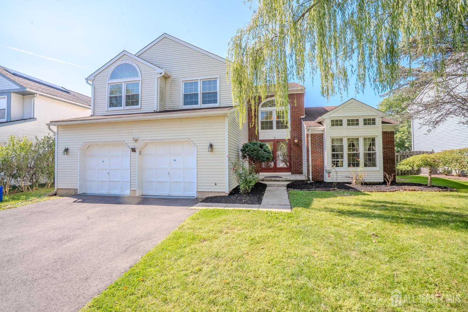 4 Chipwood Lane North Brunswick NJ 08902