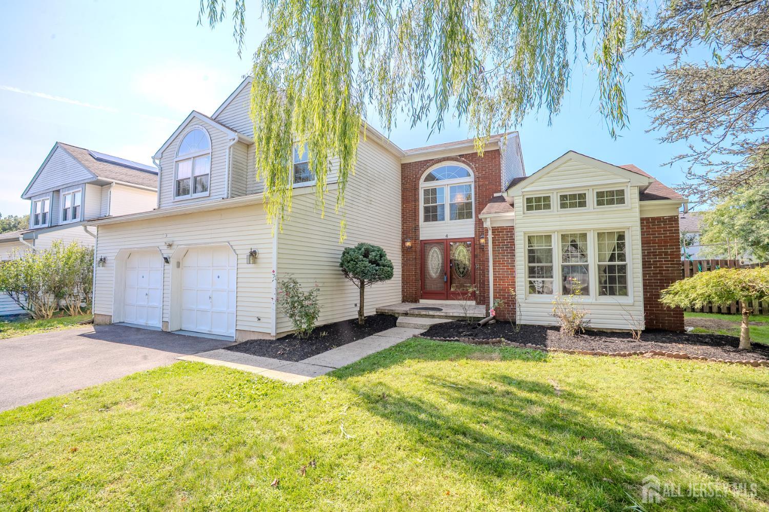 4 Chipwood Lane North Brunswick NJ 08902