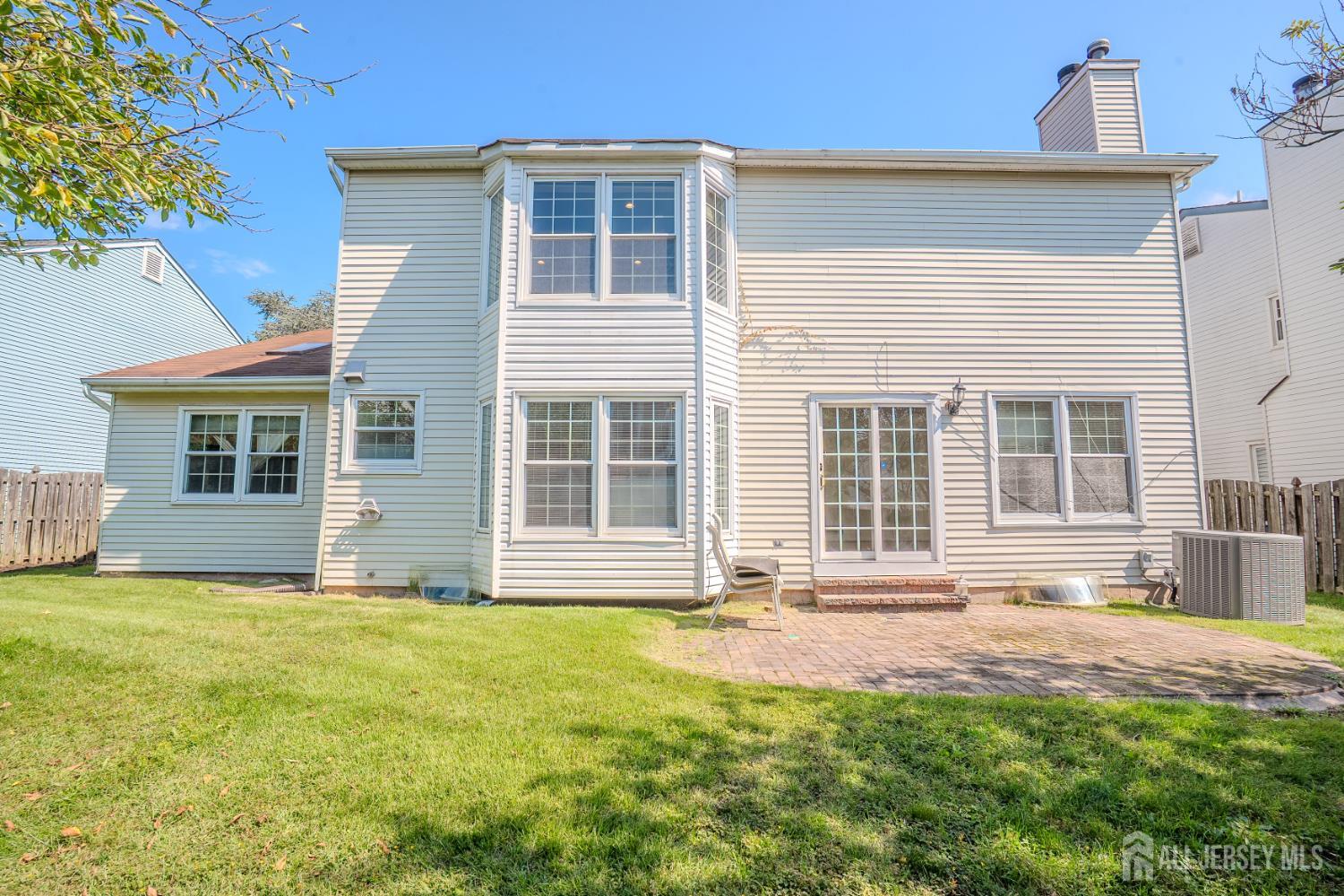 4 Chipwood Lane North Brunswick NJ 08902