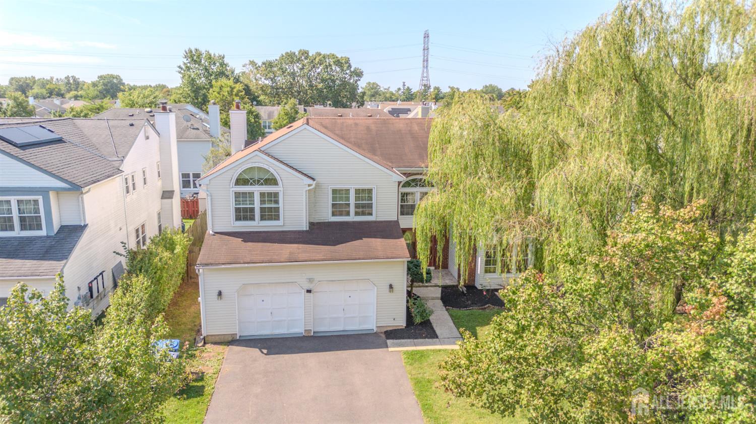 4 Chipwood Lane North Brunswick NJ 08902