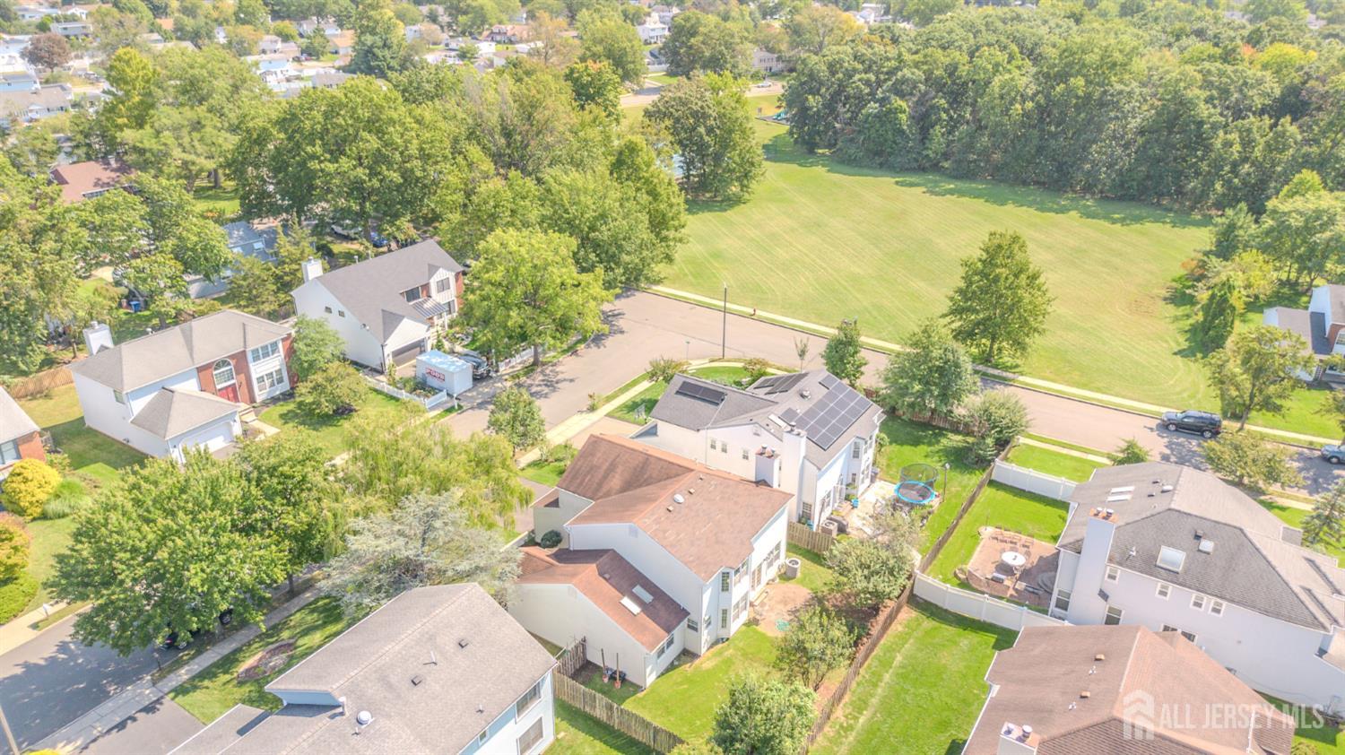 4 Chipwood Lane North Brunswick NJ 08902