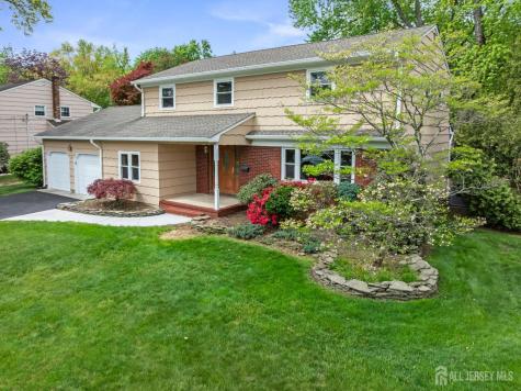 17 Green Hills Road East Brunswick NJ 08816