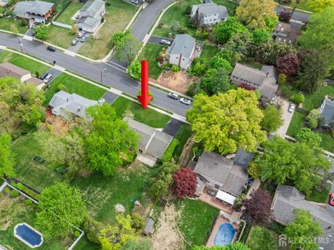17 Green Hills Road East Brunswick NJ 08816
