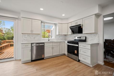17 Green Hills Road East Brunswick NJ 08816