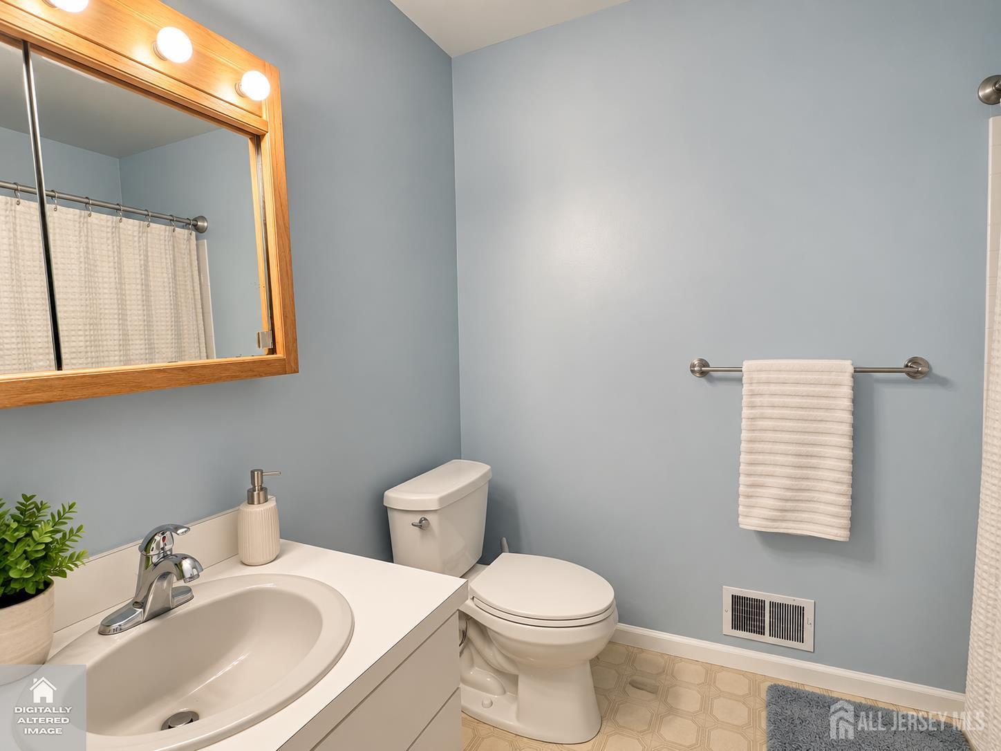 40 Compton Avenue Hazlet NJ 07734