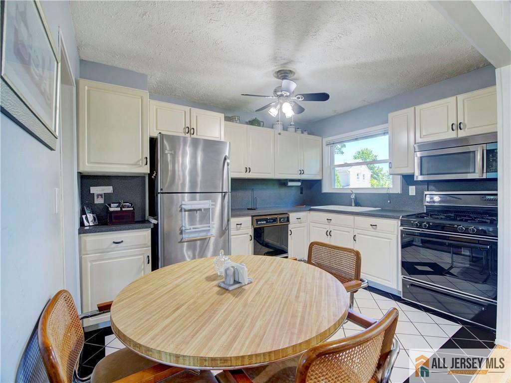 179 Willett Avenue South River NJ 08882