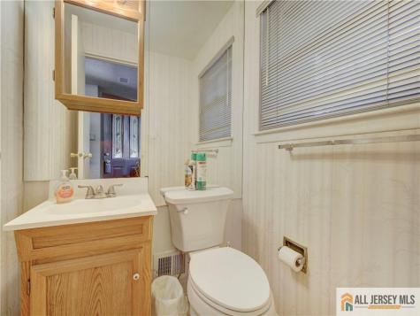 179 Willett Avenue South River NJ 08882
