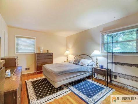 179 Willett Avenue South River NJ 08882
