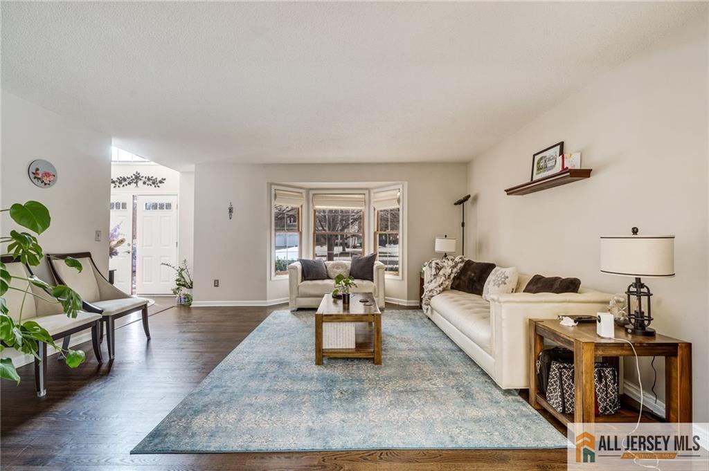 18 Loveland Court East Windsor NJ 08512